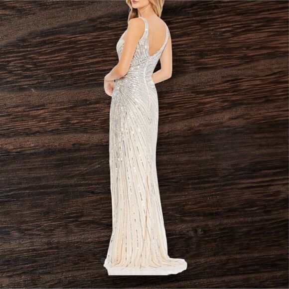 MAC DUGGAL Women’s Embellished Beaded Sequined A-Line Gown in the Size 6 - Picture 6 of 10